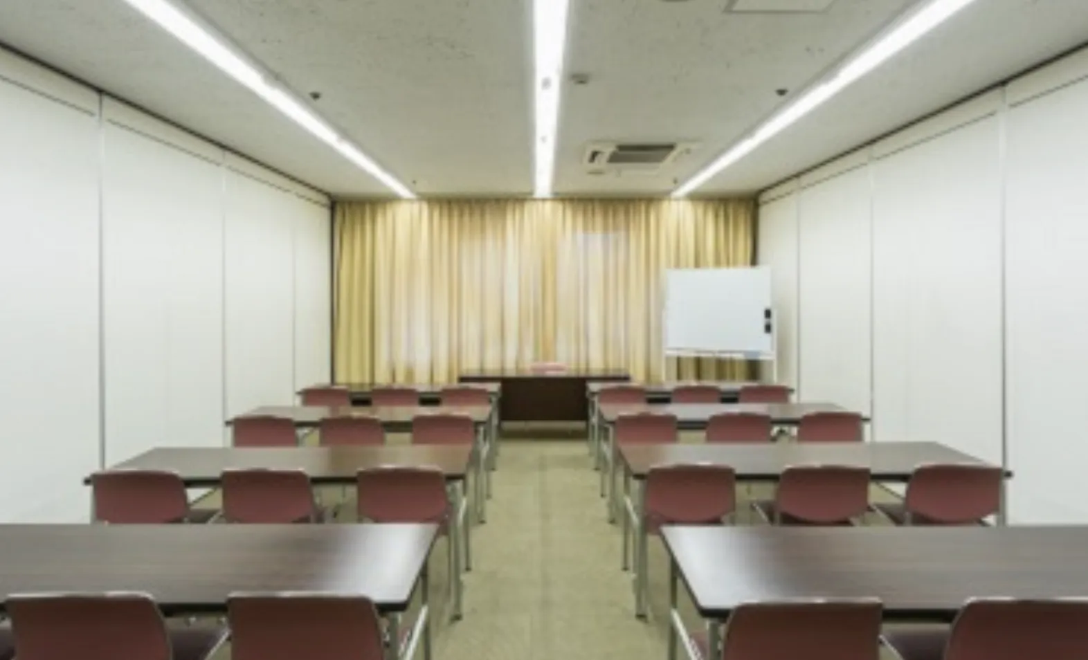 ココグラム水戸会場の教室・校舎の様子